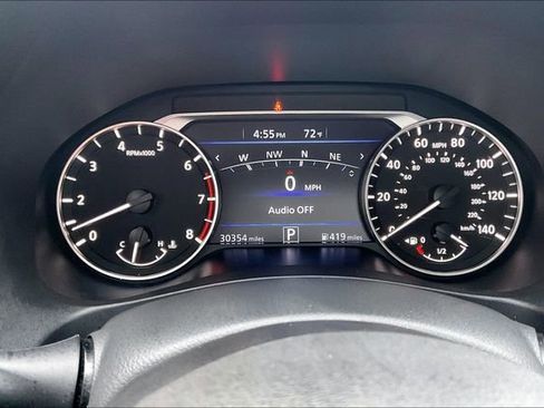 Used 2023 Nissan Altima 2.5 SR w/ SR Premium Package image 12