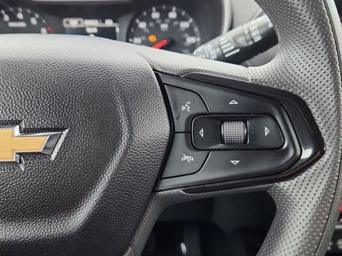 Used 2023 Chevrolet TrailBlazer LS image 36