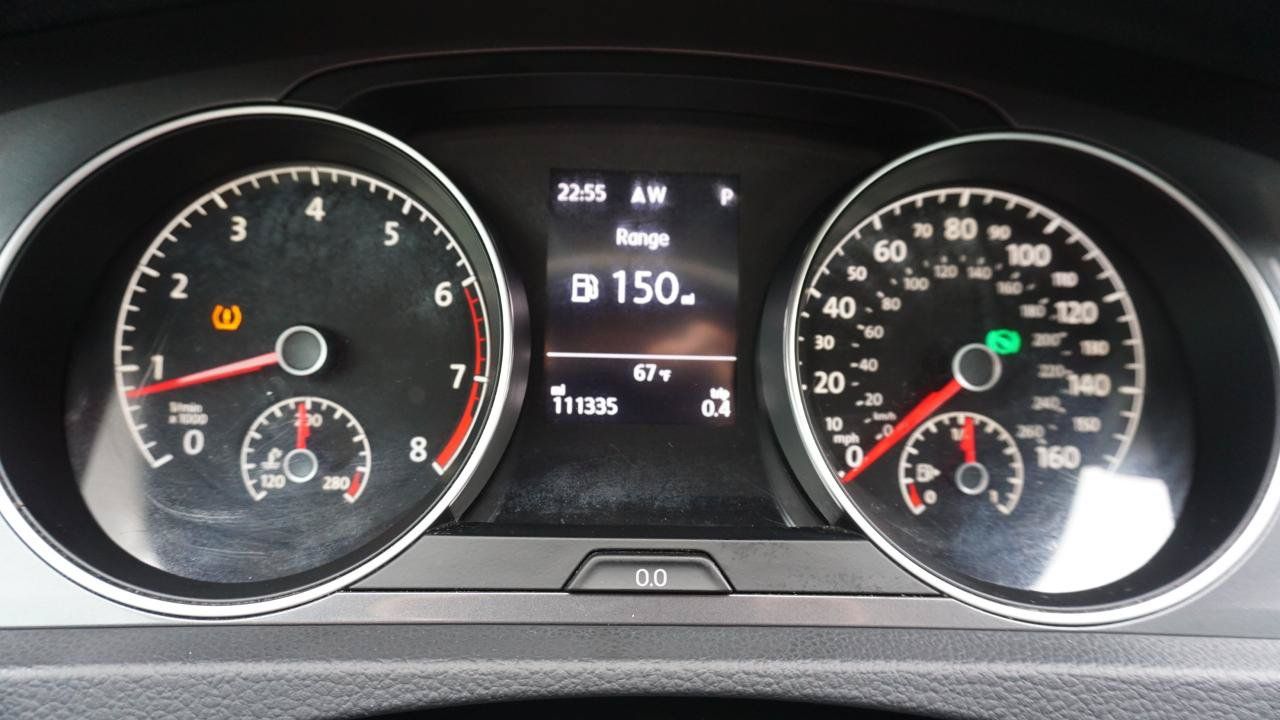 Used 2017 Volkswagen Golf Alltrack SE AWD/4WD image 28