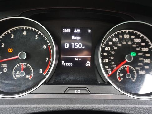 Used 2017 Volkswagen Golf Alltrack SE AWD/4WD image 28