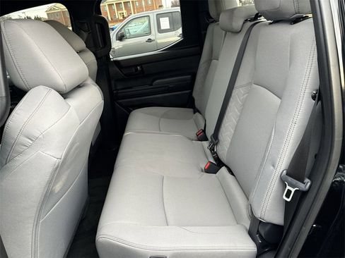 Used 2025 Toyota Tacoma SR image 19