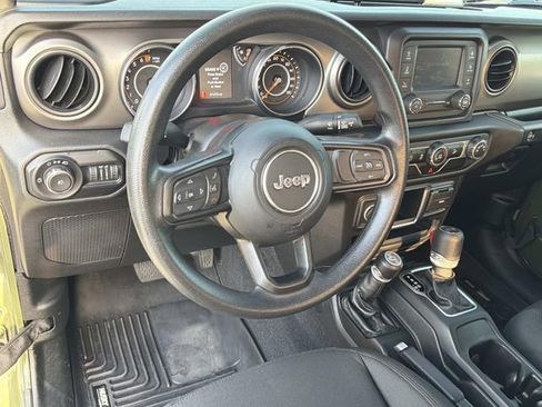 Used 2021 Jeep Wrangler Sport AWD/4WD image 21