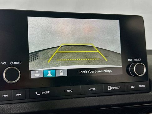 Used 2022 Honda Civic Sport image 11