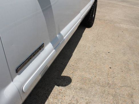 Used 2002 Ford F250 Lariat AWD/4WD image 24