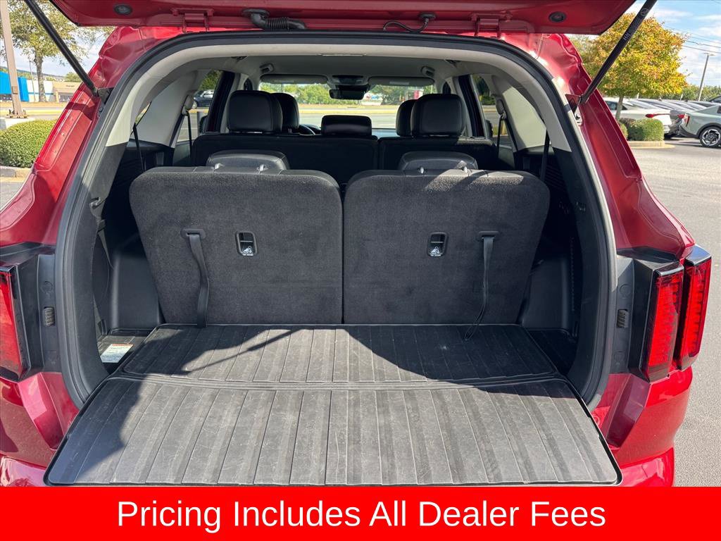 Used 2023 Kia Sorento S FWD image 10