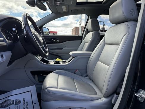 Used 2021 GMC Acadia SLT w/ Trailering Package image 12