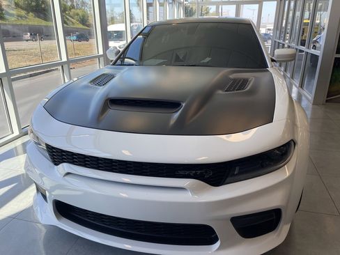 Used 2022 Dodge Charger SRT Hellcat image 2