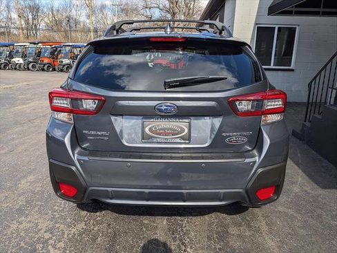 Used 2023 Subaru Crosstrek 2.5i Limited w/ Moonroof Package image 4