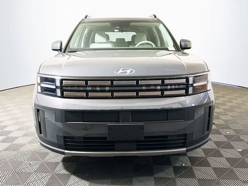 Used 2025 Hyundai Santa Fe SEL FWD image 3