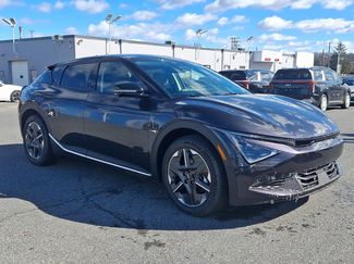 New 2025 Kia EV6 Light w/ Light LR Technology Package video 2