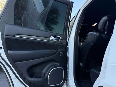 Used 2015 Jeep Grand Cherokee SRT w/ Trailer Tow Group IV image 35