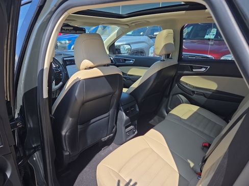 Used 2023 Ford Edge SEL w/ Convenience Package AWD/4WD image 15