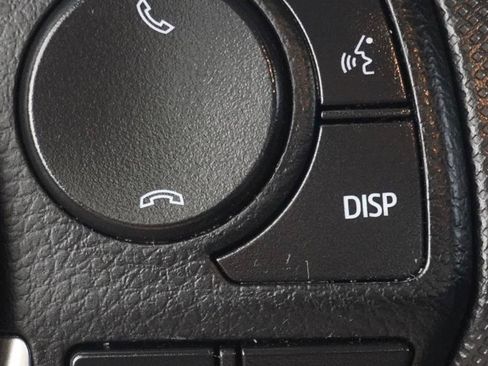 Used 2019 Toyota Corolla LE FWD image 22