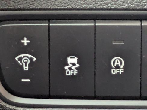 Used 2023 Kia Soul LX image 24