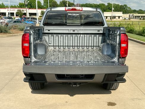 Used 2022 Chevrolet Colorado LT w/ LT Convenience Package image 20