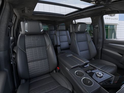 New 2026 Cadillac Escalade V w/ LPO, ONYX Package AWD/4WD image 16