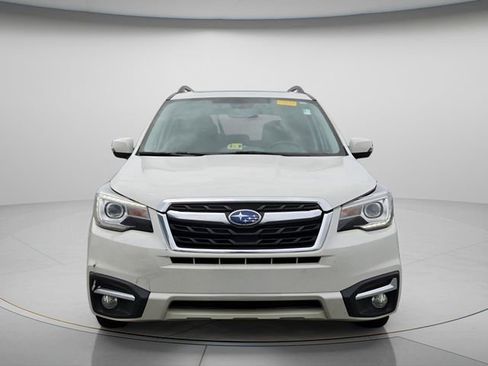 Used 2018 Subaru Forester 2.5i Touring AWD/4WD image 9