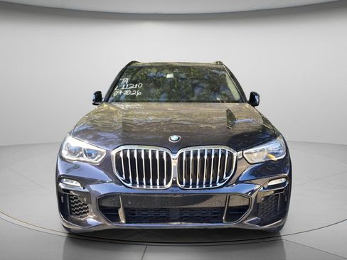 Used 2019 BMW X5 xDrive40i w/ M Sport Package AWD/4WD image 3
