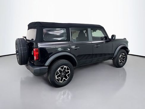 Used 2025 Ford Bronco 4-Door AWD/4WD image 7