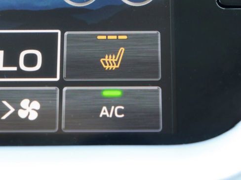 Used 2024 Subaru Outback Limited XT AWD/4WD image 17