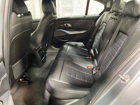 Used 2023 BMW 330i xDrive Sedan w/ Premium Package image 19