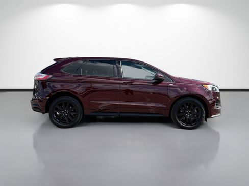 Used 2022 Ford Edge ST-Line image 2