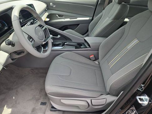 New 2026 Hyundai Elantra Sport FWD image 9
