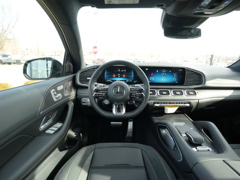 New 2026 Mercedes-Benz GLE 53 AMG 4MATIC Coupe image 26