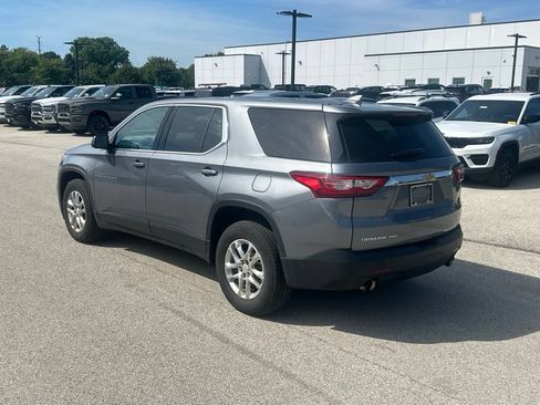 Used 2021 Chevrolet Traverse LS AWD/4WD image 5