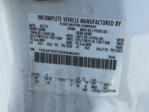 Used 2013 Ford F550 2WD Regular Cab Super Duty w/ Payload Upgrade Pkg image 12