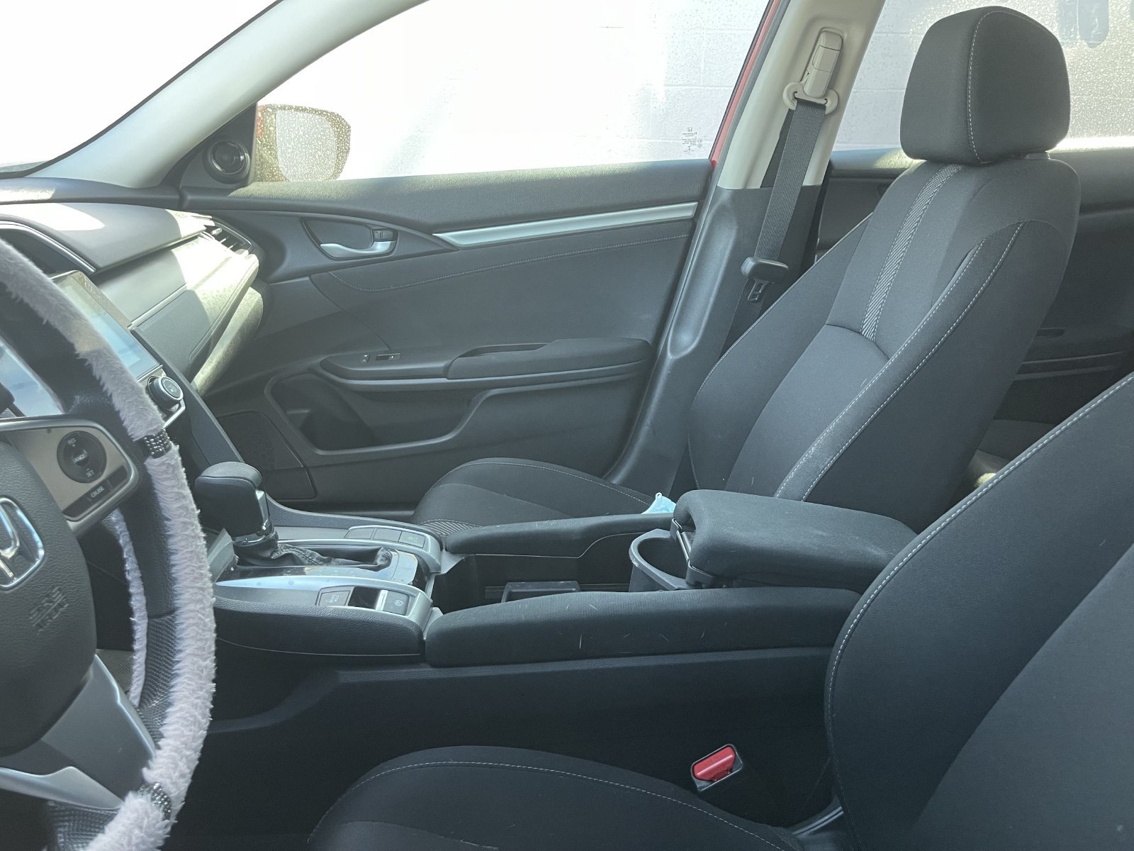 Used 2018 Honda Civic EX image 10