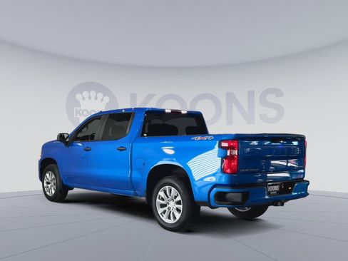 Used 2025 Chevrolet Silverado 1500 Custom image 8