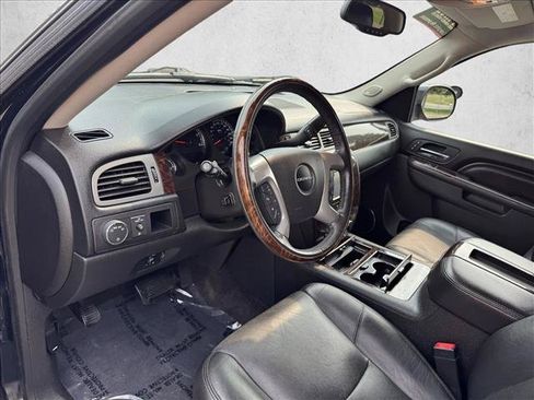 Used 2013 GMC Yukon Denali AWD/4WD image 11