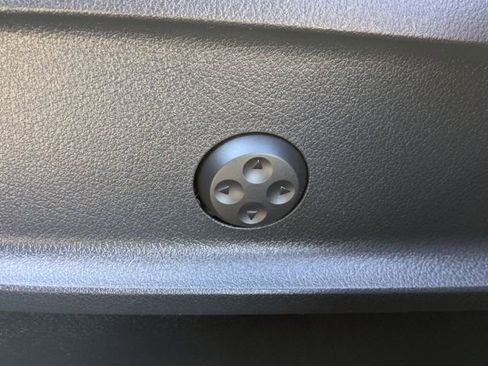 Used 2021 Mercedes-Benz GLA 45 AMG 4MATIC image 26