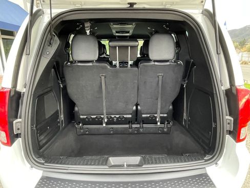 Used 2018 Dodge Grand Caravan GT FWD image 9