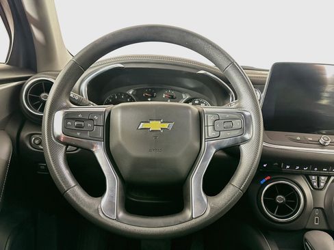 Used 2026 Chevrolet Blazer LT FWD image 18
