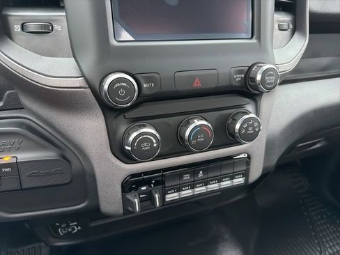 New 2024 RAM 3500 Tradesman image 9