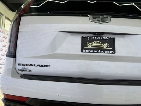 Used 2021 Cadillac Escalade Sport w/ Driver Assist Tech Package AWD/4WD image 8