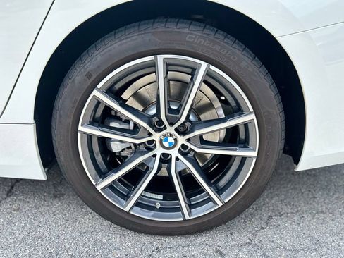 Used 2021 BMW 330i Sedan w/ Convenience Package RWD image 15