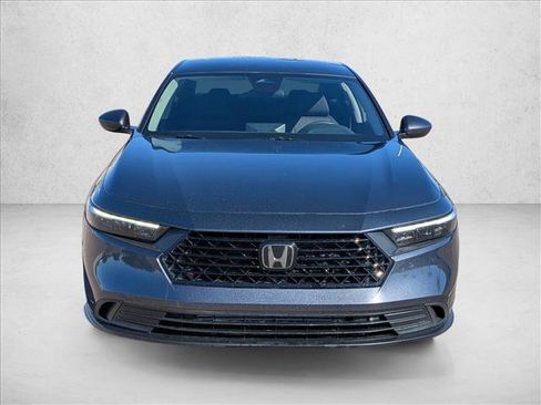 Certified 2025 Honda Accord LX image 2