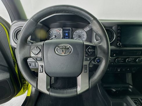 Certified 2023 Toyota Tacoma TRD Sport AWD/4WD image 11
