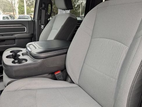 Used 2024 RAM 2500 Big Horn AWD/4WD image 25