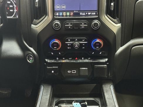 Used 2021 Chevrolet Silverado 1500 RST w/ All Star Edition Plus image 18