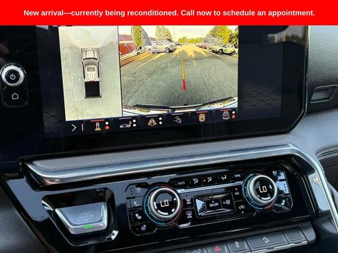 Used 2026 GMC Sierra 1500 Denali AWD/4WD image 9