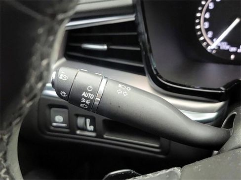 Used 2019 Cadillac XT5 Luxury image 19