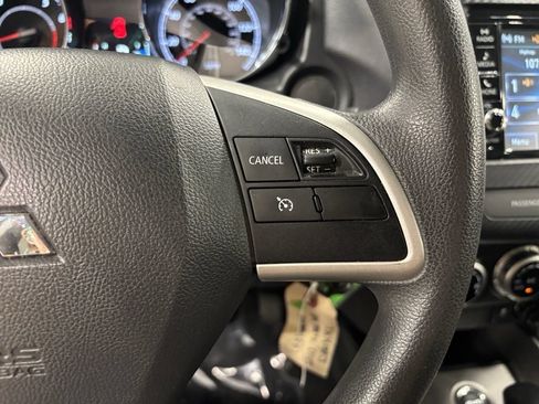 Used 2025 Mitsubishi Outlander Sport ES AWD/4WD image 24