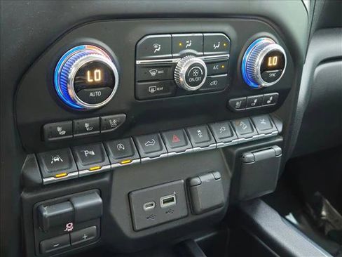 Used 2019 GMC Sierra 1500 Denali w/ Denali Ultimate Package image 14