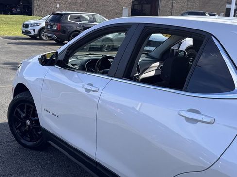 Used 2022 Chevrolet Equinox LT image 15