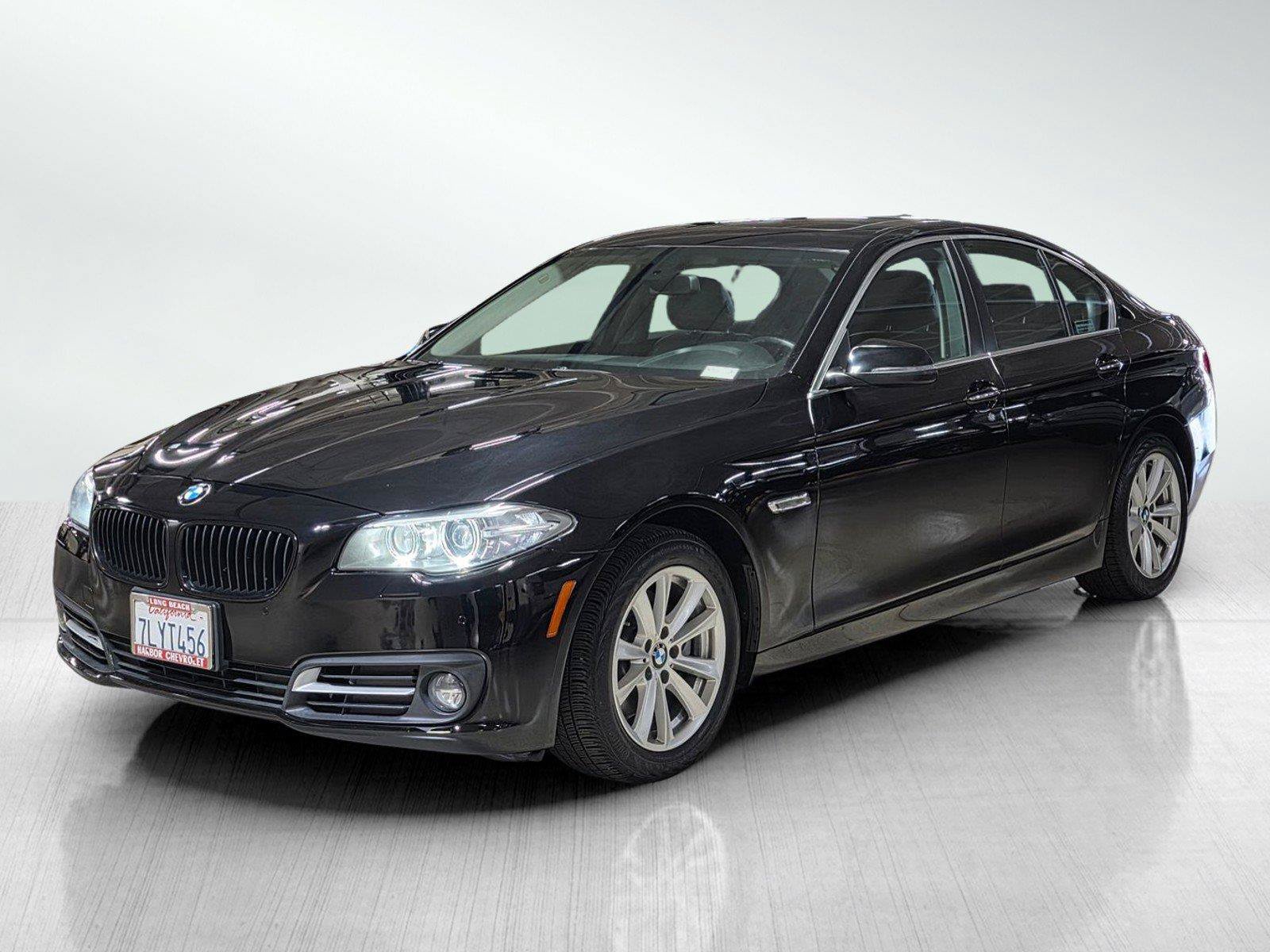 Used 2015 BMW 528i Sedan RWD image 3