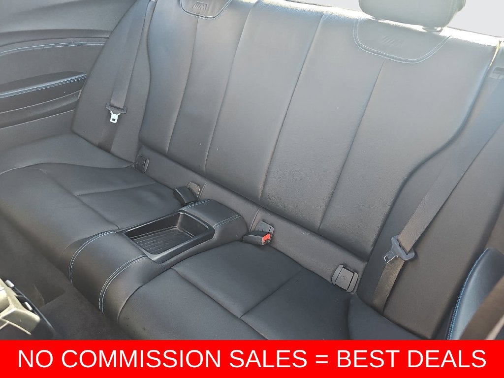 Used 2018 BMW M2 RWD image 13